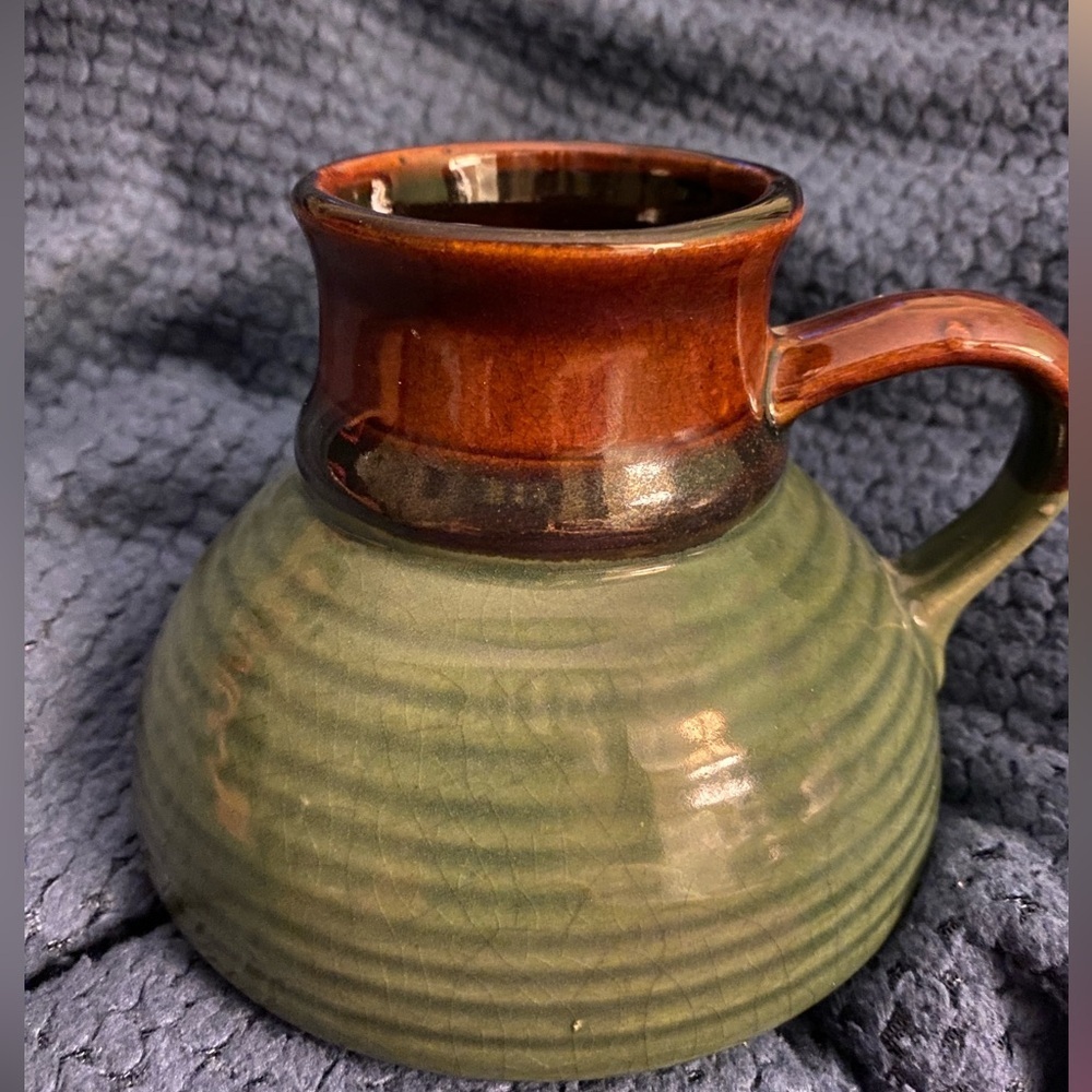 Vintage Ceramic beehive green/Brown Glazed Heavy Bottom No Spill Coffee Mug UBM